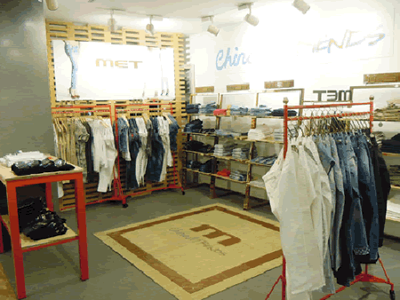 Corner Met Rinascente Milano