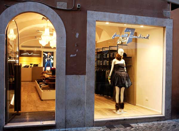 7 For All Mankind