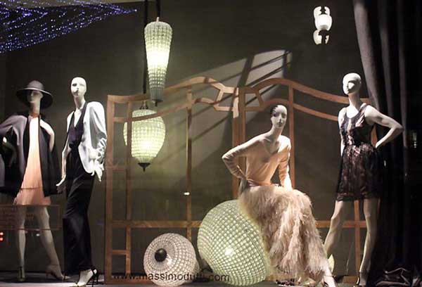 Vetrina MASSIMO DUTTI Londra