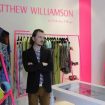 Matthew Williamson debutta in Italia con una pop-up boutique.