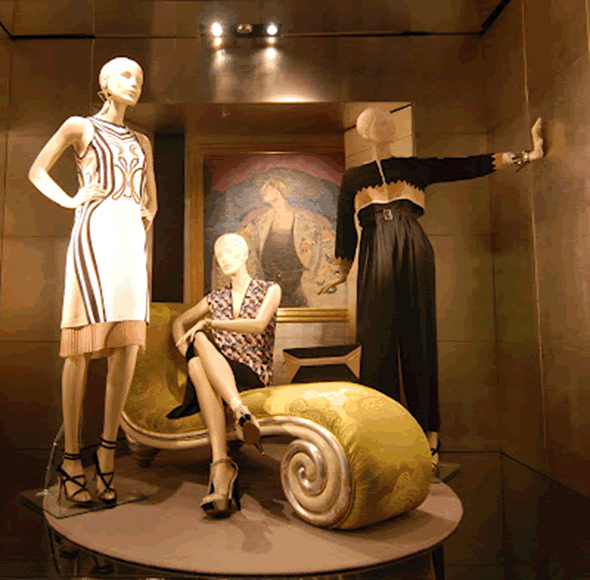 Vetrine Etro Milano