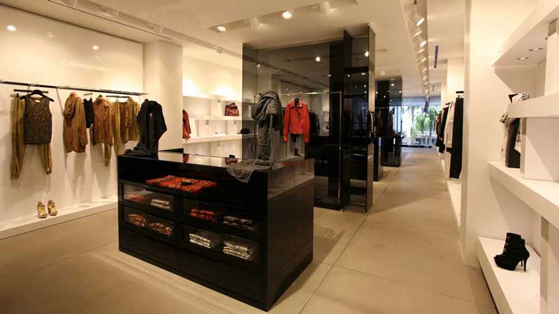 Barbara Bui concept Studio Erna Corbetta