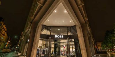 HUGO BOSS riapre con il nuovo concept il flagship store di Parigi.
