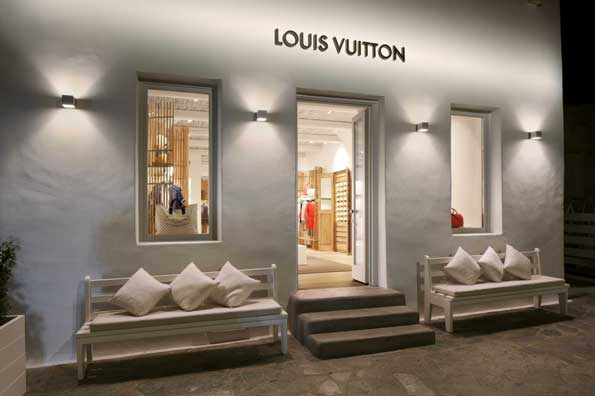 LOUIS VUITTON pop up store Mykonos
