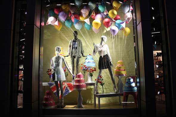 TOPSHOP vetrine di Londra