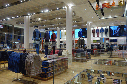 UNIQLO flagship store San Francisco UNIQLO flagship store San Francisco