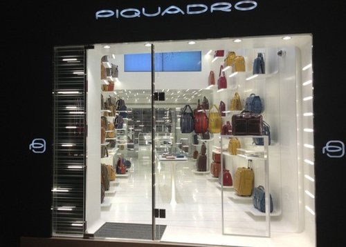 boutique Piquadro Parigi