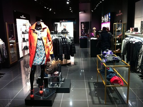 Fornarina Crni Most Shopping Mall Praga