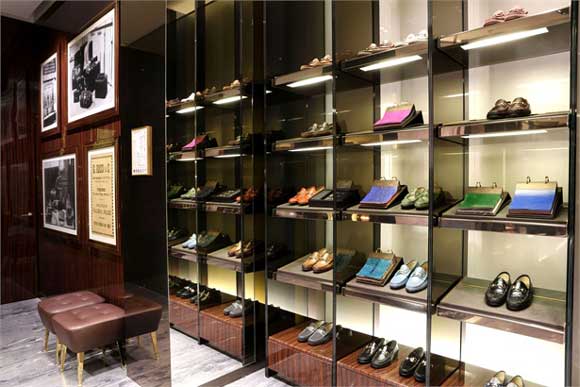 Gucci flagship milano
