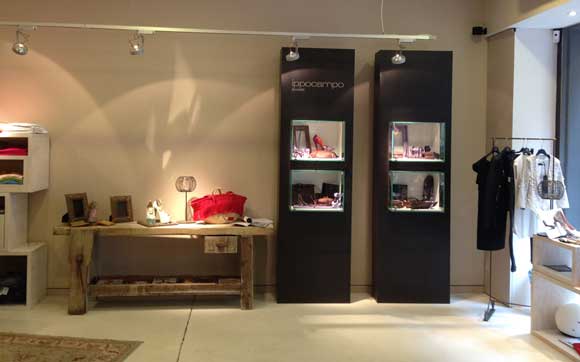 AN_arredamento-negozi-Ippocampo-Jewels_showroom-calle-ferran-agullo_Barcelona IPPOCAMPO JEWELS Barcellona