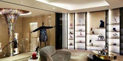 CELINE apre un flagship store a Parigi.