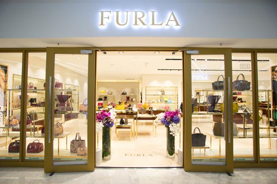 FURLA seoul COREA