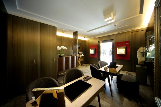 Bartorelli-gioielleria-Forte-dei-Marmi_studio-simonetti-AN-shopfitting-magazine project for the Jewellery Bartorelli