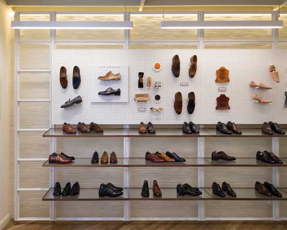 Checkland Kindleysides ha creato il nuovo concept per il negozio Joseph Cheaney