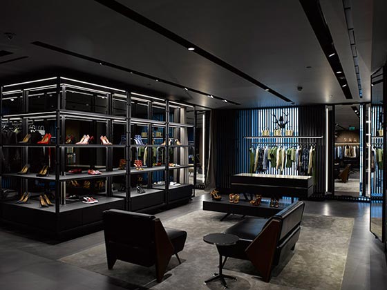flagship store Dsquared2 Londra
