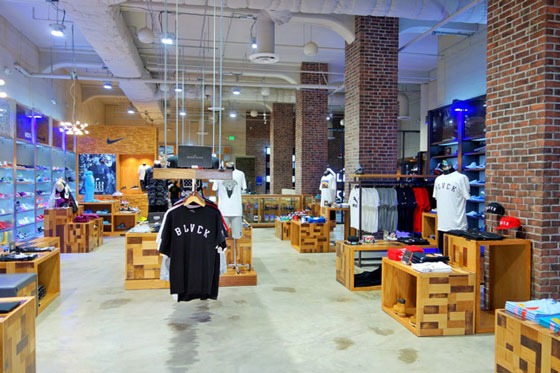New Shiekh Flagship Store now open on Broadway in downtown Los Angeles
