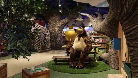 Hamleys World, Mosca by Fitch