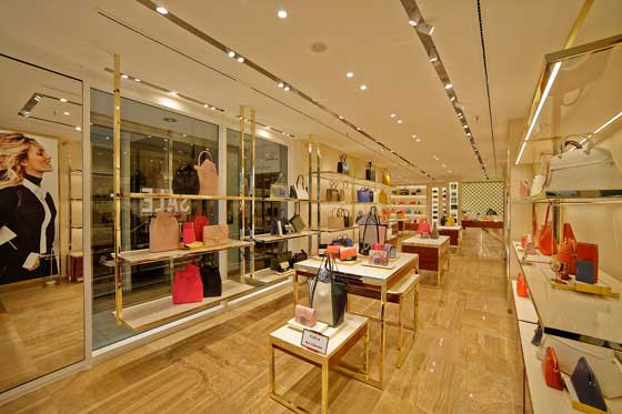 boutique FURLA Monaco