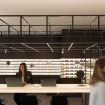 Gli architetti Isabel López Vilalta+Associates  firmano il negozio Ulloa Óptico di Madrid.