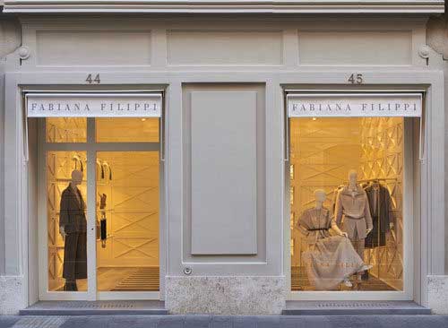 vetrine boutique FABIANA FILIPPI Roma