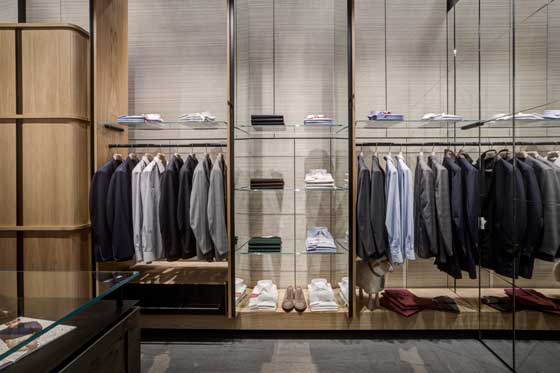 Luciano Barbera boutique in Milano