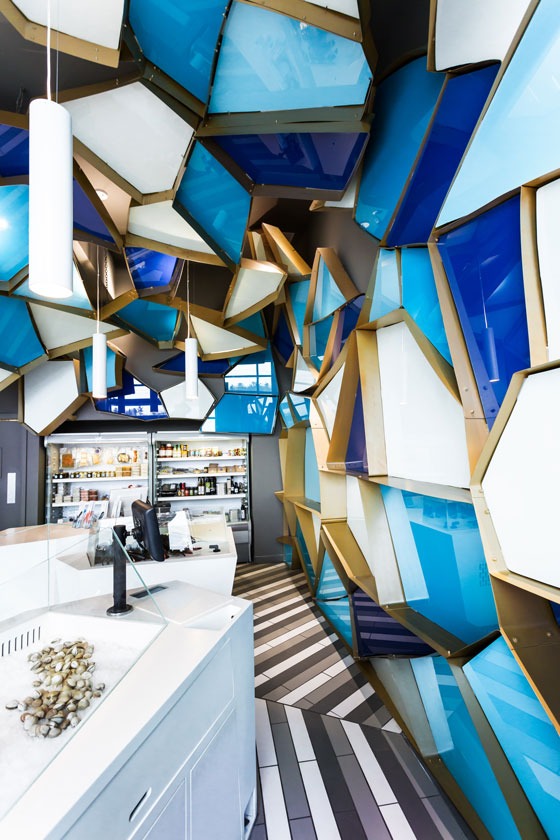POISSONNERIE NEMEAU Interior design by Jean de Lessard