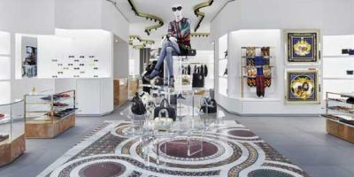 Versace apre a Berlino con un nuovo concept store