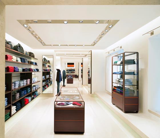 Davide Cenci store interior design by Alvisi Kirimoto