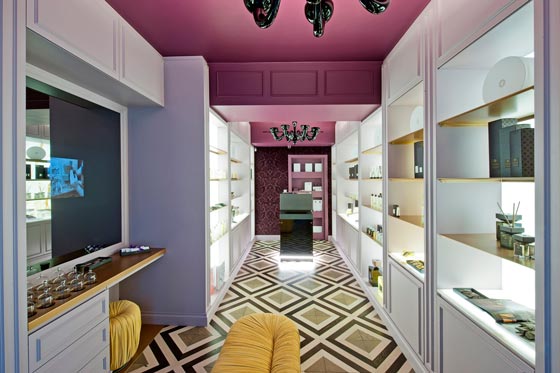 Interno boutique Locherber Milano