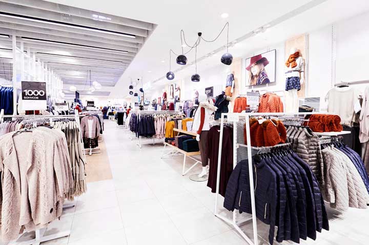 new O'Stin concept store