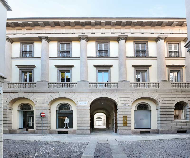 Palazzo Reina Milano