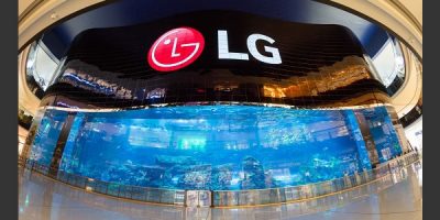LG mostra a Dubai il piu’ grande VIDEO WALL OLED del mondo.