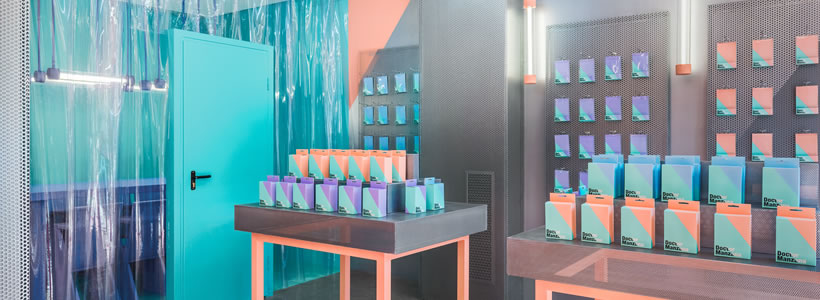 Masquespacio designs Doctor Manzana store