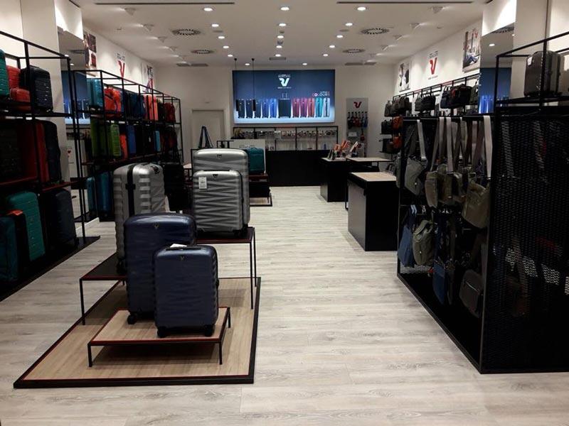 negozi Valigeria Roncato Palmanova Outlet Village