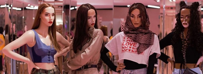 Manichini realistici per la catena di negozi Missguided