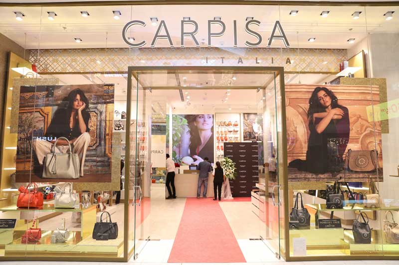 Carpisa apre la sesta boutique a Dubai