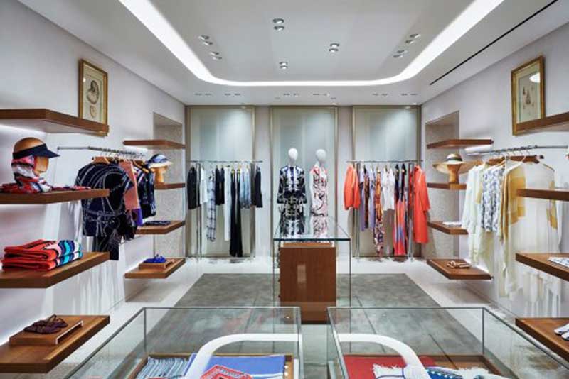Hermes riapre completamente ristrutturata la boutique di Venezia