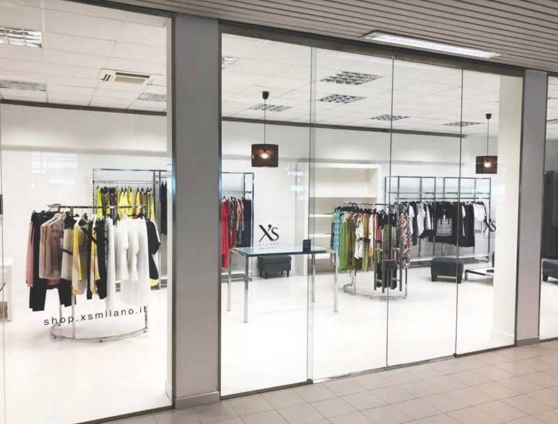 Xs Milano boutique monomarca aeroporto Rimini