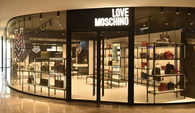 Una nuova boutique a Mumbai per Love Moschino.