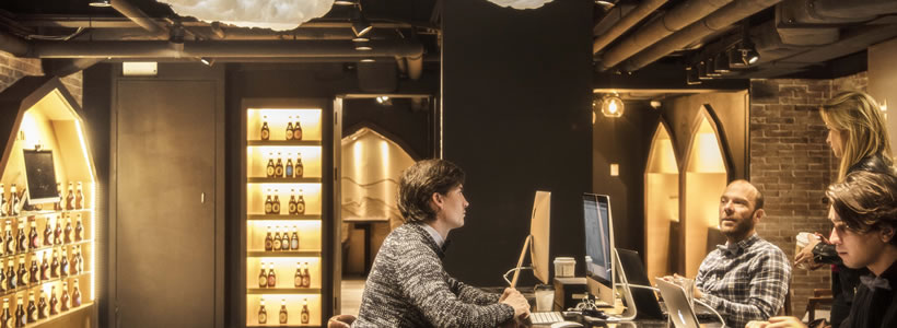Interior design birreria The Artist House Hong Kong