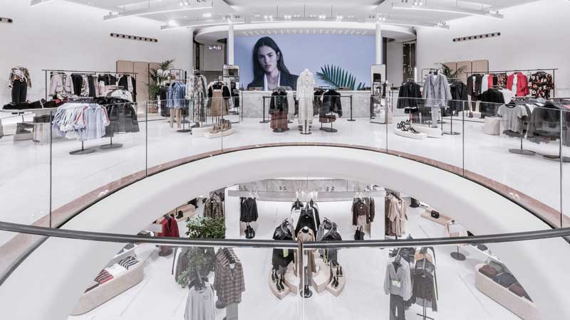 Zara reopens the doors of its emblematic store on Corso Vittorio Emanuele in Milan