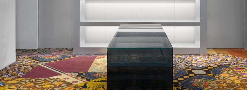 BALENCIAGA nuova boutique in Via Montenapoleone a Milano