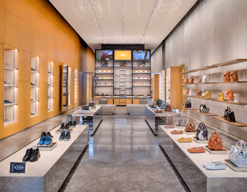 format boutique Tod’s Library New York