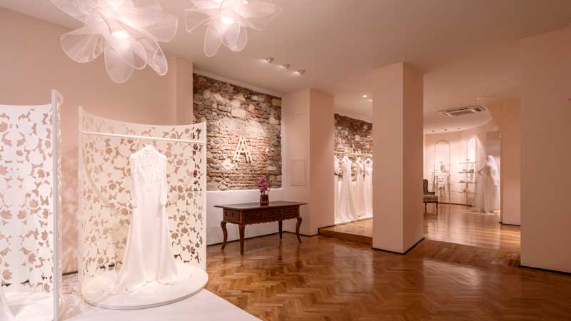 Atelier Albertini is a Concept Store entirely for future brides