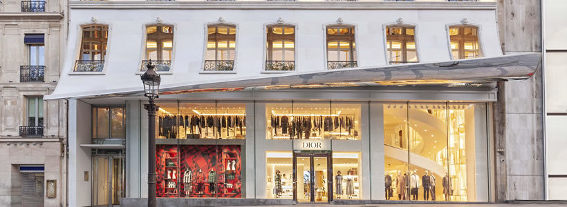 Boutique Dior Champs-Élysées Paris.