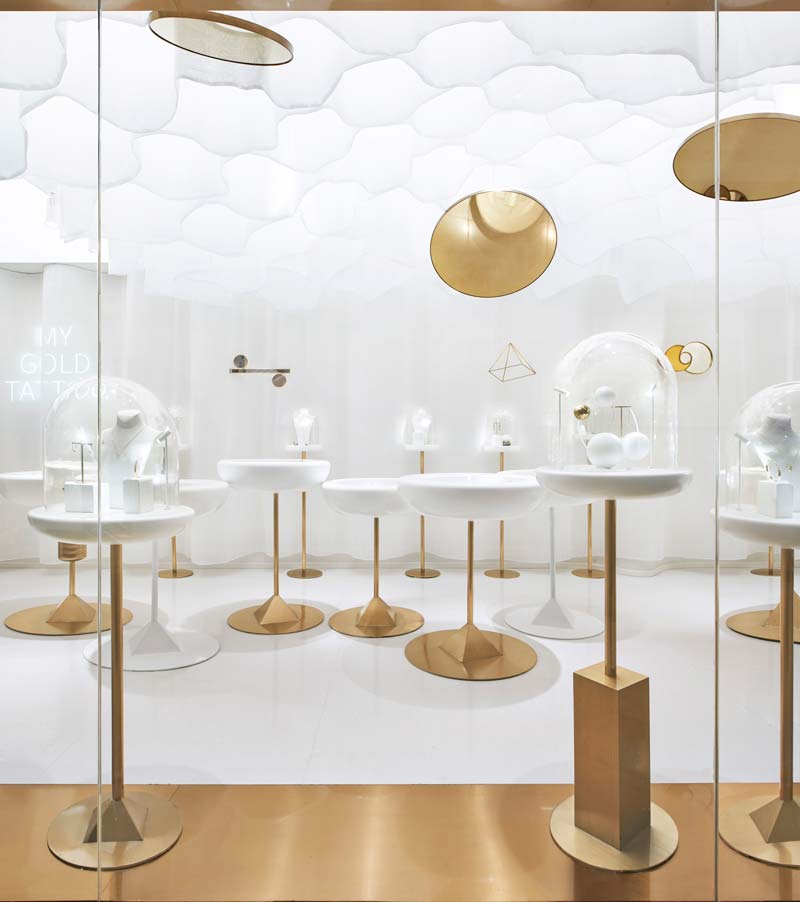 concept of the YǏN jewelry boutique
