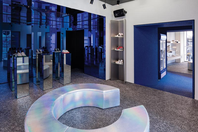 Architects of fashion Piuarch have been chosen by sneaker brand P448 for designing its first store in Milan.