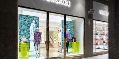 Versace apre una boutique a Bologna.
