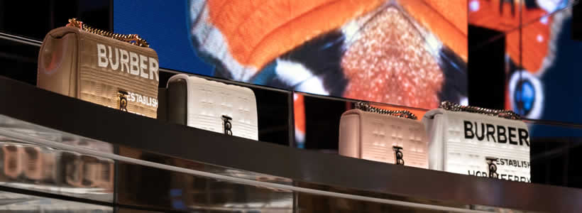 Burberry luxury social store Shenzhen