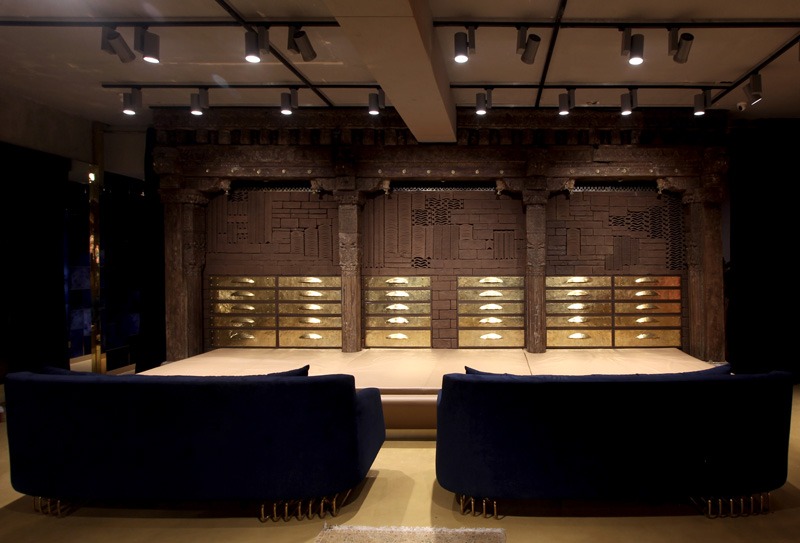 RMDK designed the bridal area of Heritage boutique based in New Delhi